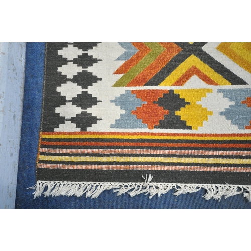 1294 - A WOOL KILIM RUG, 235cm x 175cm (condition report: good)