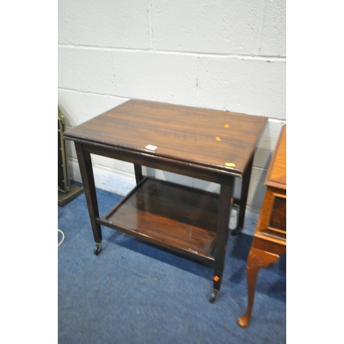 1298 - A MAHOGANY FOLD OVER CARD TABLE, a walnut dynatron Gramophone case, and a vintage Gramophone, with a... 