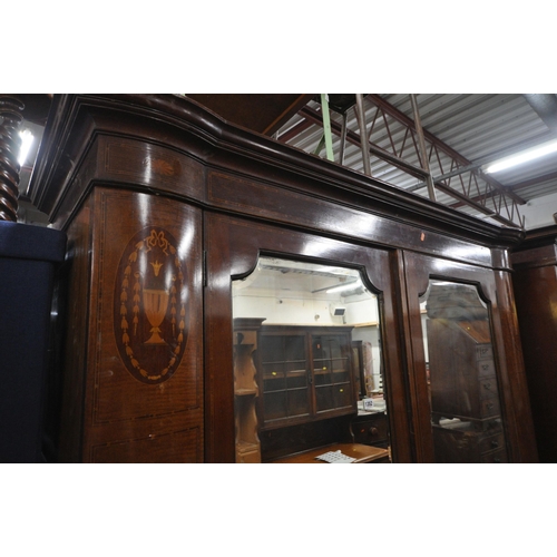 1352 - AN EDWARDIAN MAHOGANY DOUBLE DOOR WARDROBE, with mirrored doors, above two drawers, width 162cm x de... 