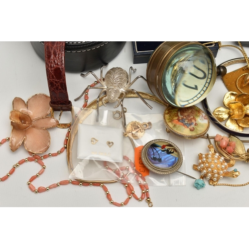 12 - A BOX OF ASSORTED ITEMS, to include a yellow metal Libra star sign pendant, stamped 313, fitted with... 