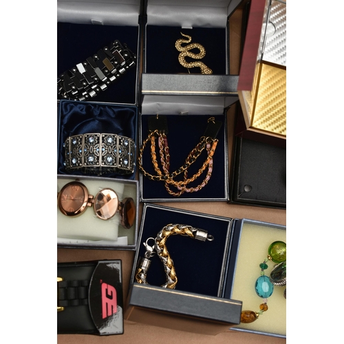 16 - A BOX OF ASSORTED COSTUME AND JEWELLERY AND WATCHES, four fashion watches, names to include Sirada, ... 