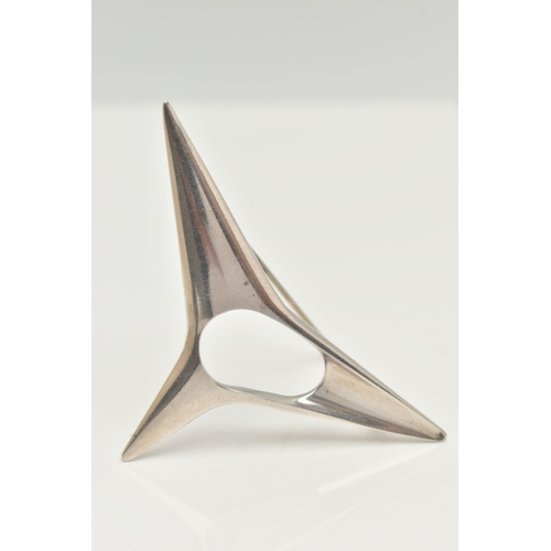 75 - A 'GEORG JENSEN' SILVER BROOCH, abstract open work design, stamped to the reverse 'Georg Jensen' 925... 