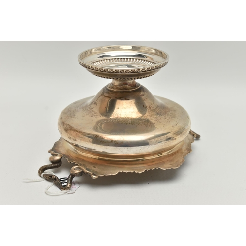 120 - AN EARLY 20TH CENTURY SILVER 'MAPPIN & WEBB' BOWL, raised bowl, on a round base, gadrooned rim with ... 