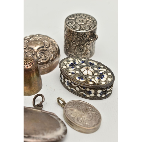 128 - A BAG OF SILVER AND WHITE METAL ITEMS, to include an early 20th century silver pill box, hallmarked ... 