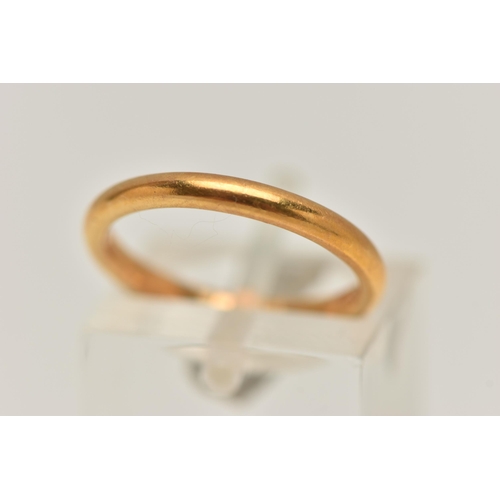 95 - A 22CT GOLD BAND RING, plain polished thin band, approximate width 2mm, hallmarked 22ct Birmingham 1... 