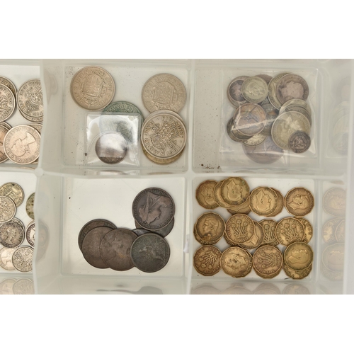 159 - A PLASTIC SECTIONED TRAY OF MIXED COINAGE TO INCLUDE, an 1885 Victoria Shilling coin, a bag of Silve... 