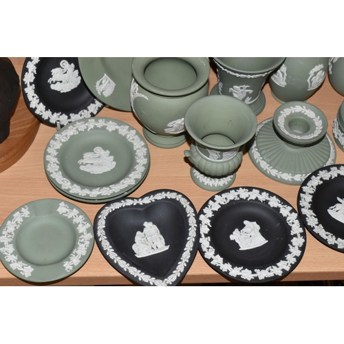 374 - TWENTY ONE PIECES OF WEDGWOOD JASPERWARES, mainly sage green, with five black pin dishes, to include... 