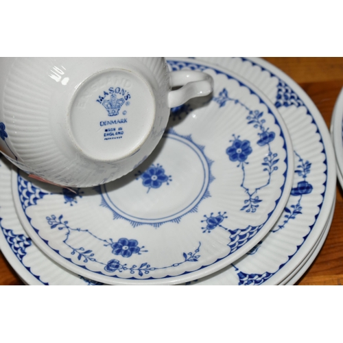 393 - MASON'S DENMARK PATTERN DINNERWARE, comprising a teapot, milk jug, sugar bowl, six dinner plates, si... 