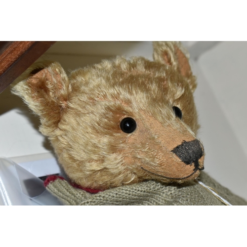 397 - A FORGET-ME-NOT BEARS 'PADDLERS RABBLE' TEDDY BEAR, made in vintage style by Mary of Forget-Me-Not B... 