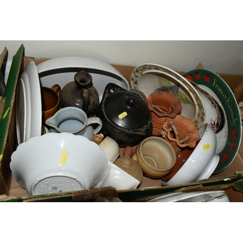 453 - SIX BOXES OF CERAMICS, DINNERWARE AND TEAWARE, to include a wedgwood 'Waverly' pattern coffee set, b... 