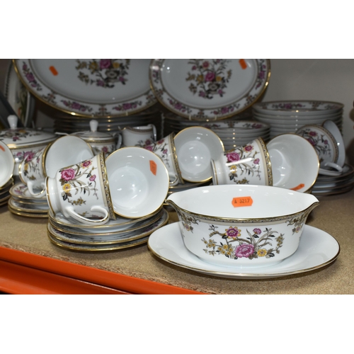 462 - A NORITAKE 'ASIAN DREAM' PATTERN 2502 DINNER SET, comprising one large oval meat plate, a smaller ov... 