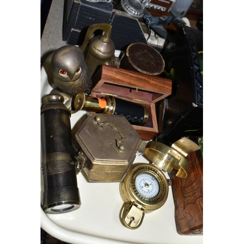 465 - ONE BOX OF BRASSWARE AND SUNDRIES, to include a T.G Co. Ltd. brass compass, a pocket telescope made ... 