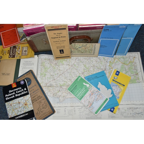 482 - One Suitcase containing approximately 190 MAPS & GUIDES of regions, towns and cities in the UK, a la... 