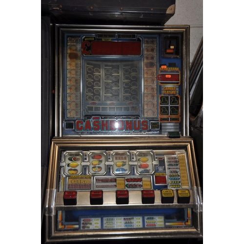 1056 - A JPM SLOT MACHINE with 'Cash bonus' graphics and mechanism (untested and maybe internally incomplet... 