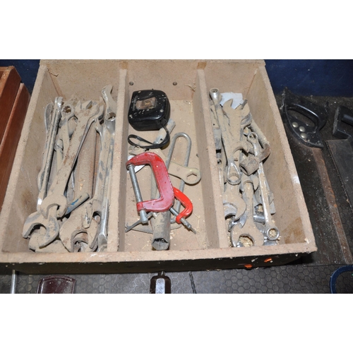 1092 - TWO TRAYS CONTAINING VARIOUS TOOLS, to include spanners, saws, a quantity of wood working chisels, a... 