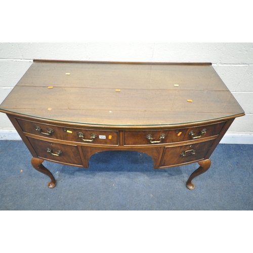 1259 - A VICTORIAN STYLE MAHOGANY BOWFRONT SIDE TABLE, with four drawers, on cabriole legs, loose glass top... 