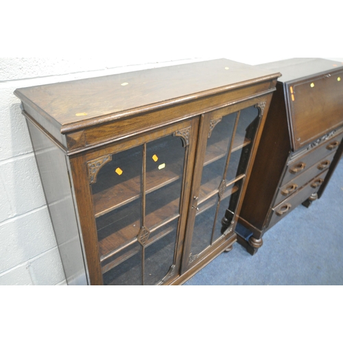 1286 - THREE 20TH CENTURY OAK PEICES OF FURNITURE, to include a chest of two drawers, width 92cm x depth 42... 