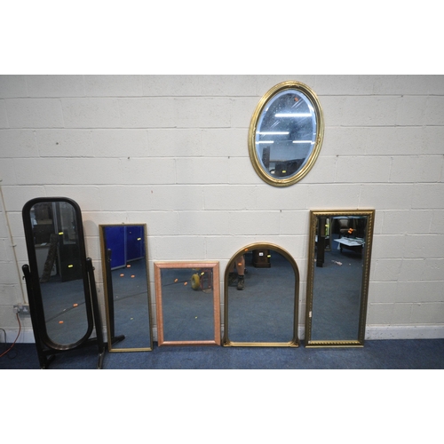 1322 - A SELECTION OF VARIOUS MIRRORS, to include a rectangular gilt frame bevelled edge wall mirror, a gil... 