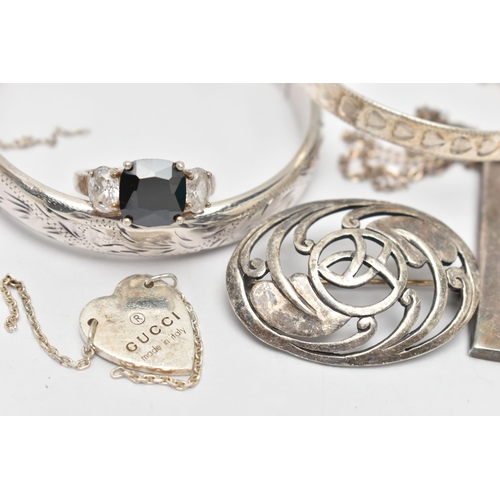 37 - SIX PIECES OF JEWELLERY, to include a silver hinged floral bangle, hallmarked Birmingham, a silver i... 