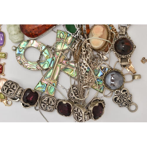 47 - A BAG OF ASSORTED JEWELLERY, to include a quantity of white metal tangled pendant necklaces and chai... 