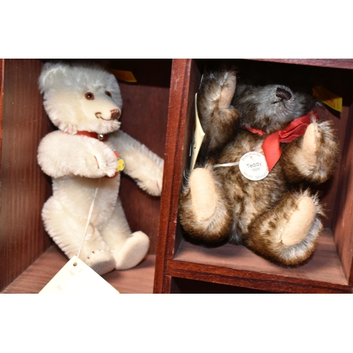 368 - A STEIFF `HISTORIC STEIFF MINIATURES` DISPLAY CASE CONTAINING TEN MINIATURE STEIFF BEARS, comprising... 