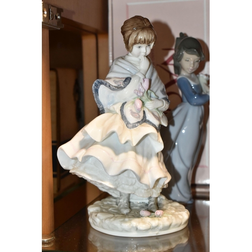 370 - TWO COALPORT LIMITED EDITION FIGURE, A ROYAL WORCESTER LIMITED EDITION FIGURE AND A BOXED NAO FIGURE... 