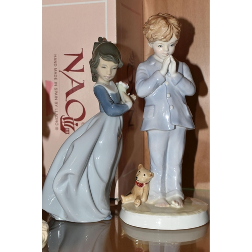 370 - TWO COALPORT LIMITED EDITION FIGURE, A ROYAL WORCESTER LIMITED EDITION FIGURE AND A BOXED NAO FIGURE... 