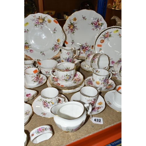 432 - A QUANTITY OF ROYAL CROWN DERBY 'DERBY POSIES' PATTERN TEA AND COFFEE WARE, comprising two dinner pl... 