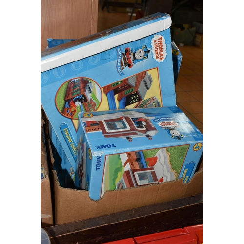 450 - SEVEN BOXES AND LOOSE TOMY THOMAS THE TANK ENGINE TOY RAILWAY, ETC, to include a box of boxed trains... 