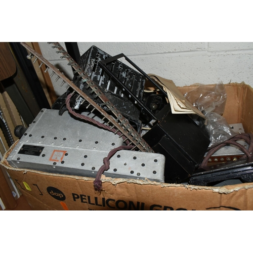 465 - SIX BOXES AND LOOSE VINTAGE ELECTRICAL PARTS AND ACCESSORIES ETC, to include a box of assorted elect... 