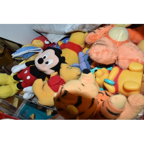 516 - A COLLECTION OF MODERN WINNIE THE POOH SOFT TOYS, assorted sizes and makers includes Disney Store Ho... 