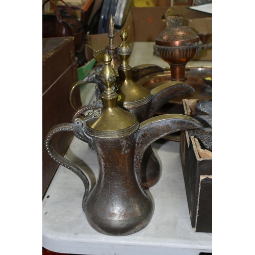 540 - A COLLECTION OF MIDDLE EASTERN COPPER AND BRASS WARE INCLUDING MANY ITEMS WITH WORN TINNING, includi... 