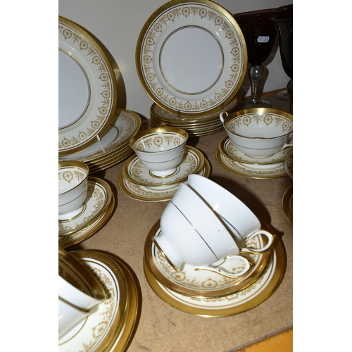 573 - AYNSLEY 'GOLD DOWERY 7982' PART DINNER SERVICE, comprising of six of each of the following, teacups,... 