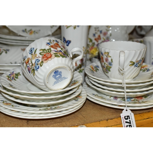 575 - AYNSLEY DINNER WARES AND GIFT WARES ETC, to include 'Cottage Garden' dinner plates, starter plates, ... 