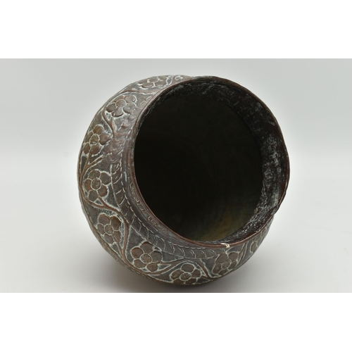 360A - A LATE 19TH / EARLY 20TH CENTURY ISLAMIC COPPER BOWL OF SQUAT BALUSTER SHAPED, embossed throughout w... 