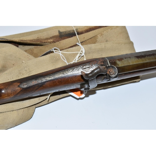 193 - AN ANTIQUE 11 BORE SINGLE BARREL PERCUSSION SHOTGUN FITTED WITH A HIGH QUALITY DAMASCUS 31'' BARREL,... 