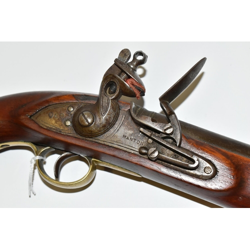 212 - AN ANTIQUE FLINTLOCK SINGLE BARREL 17 BORE MILITARY DESIGN HOLSTER PISTOL, fitted with a 9