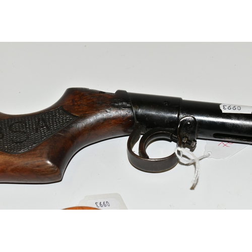 249 - AN ANTIQUE .177'' B.S.A. BREAKDOWN MODEL SPRING AIR RIFLE, serial number 5904, in working order but ... 