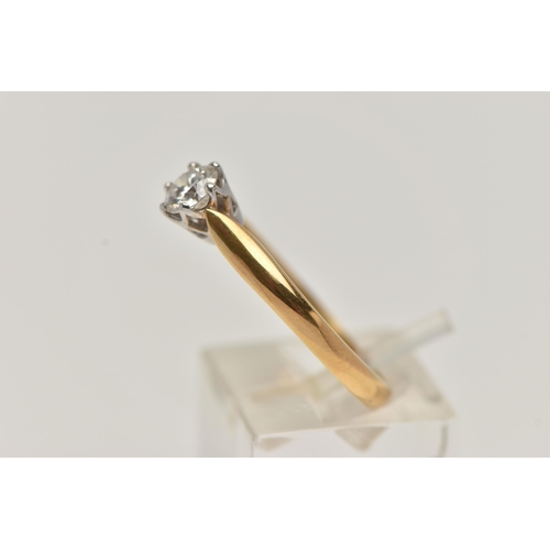 11 - AN 18CT GOLD SINGLE STONE DIAMOND RING, round brilliant cut diamond, faceted girdle, estimated diamo... 