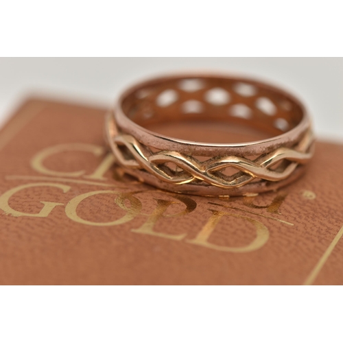 9 - A 9CT ROSE GOLD 'CLOGAU' RING, open work band design, hallmarked 9ct Edinburgh, ring size Q centre, ... 