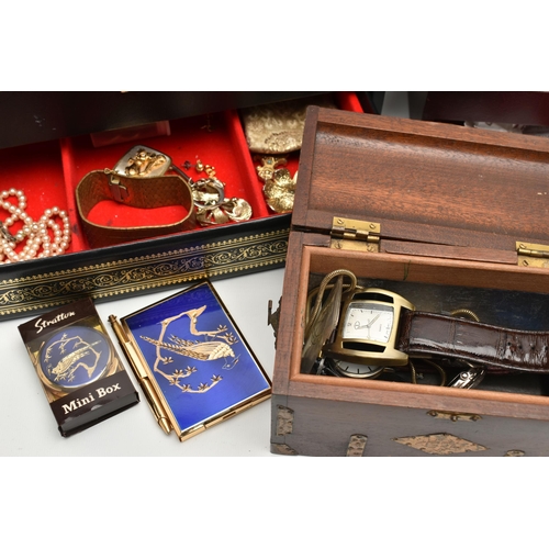 127 - A BOX OF ASSORTED JEWELLERY AND JEWELLERY BOXES, to include a white metal marcasite bird brooch stam... 