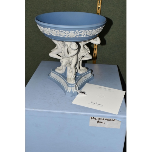 399 - A BOXED WEDGWOOD MASTERPIECE COLLECTION LIMITED EDITION PALE BLUE JASPERWARE MICHELANGELO BOWL, no.7... 