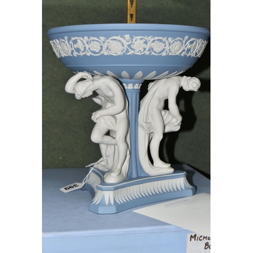 399 - A BOXED WEDGWOOD MASTERPIECE COLLECTION LIMITED EDITION PALE BLUE JASPERWARE MICHELANGELO BOWL, no.7... 