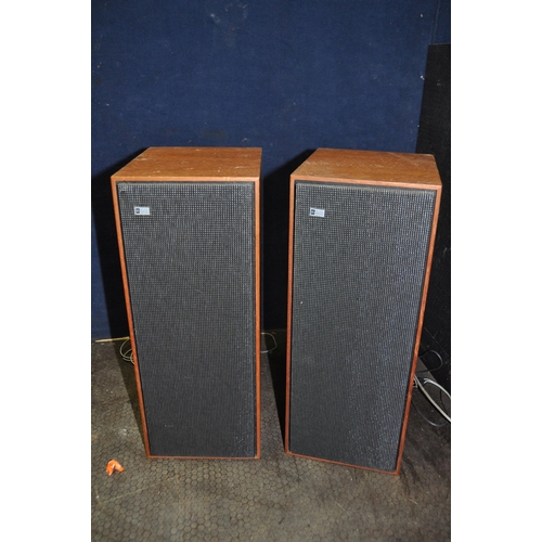 1141 - A VINTAGE NATIONAL PANASONIC SG-1070L MUSIC CENTRE, with matching speakers (PAT fail due to uninsula... 