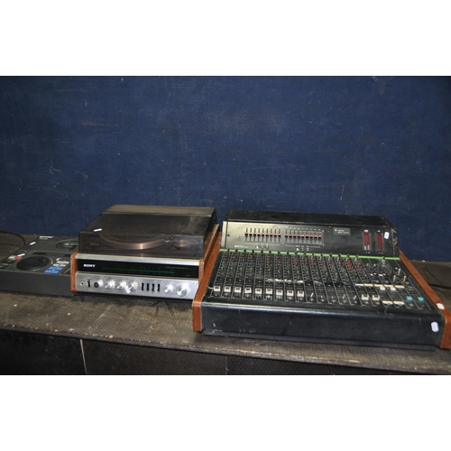 A VINTAGE SONY HP-511A MUSIC CENTRE (drive belt gone but working) a Toa ...