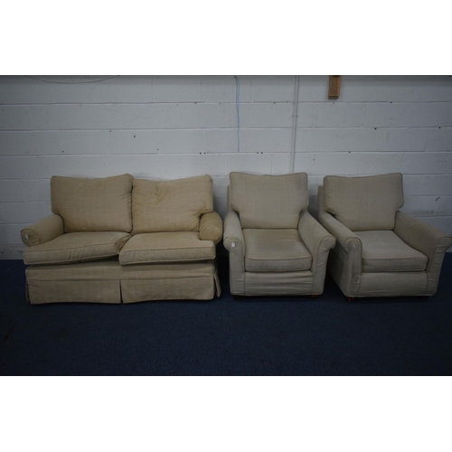 1414 - A BEIGE UPHOLSTERED TWO SEATER SETTEE, length 161cm, and a similar pair of beige upholstered armchai... 