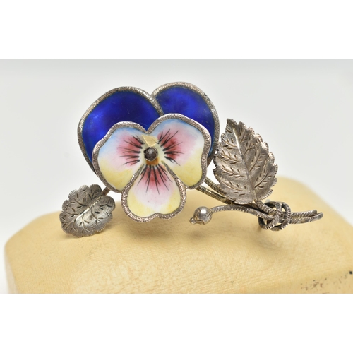 81 - A PANSY BROOCH, white metal Pansy brooch with blue, pink and yellow ceramic detail, set with a rose ... 