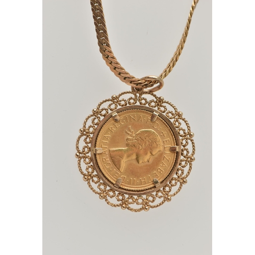 122 - A FULL SOVEREIGN PENDANT NECKLACE, the 1967 sovereign within a scrolling rope twist mount suspended ... 