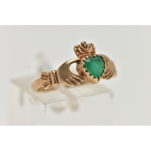 127 - A 9CT GOLD GEM SET CLADDAGH RING, the heart shape green gem, assessed as dyed chalcedony to the clad... 