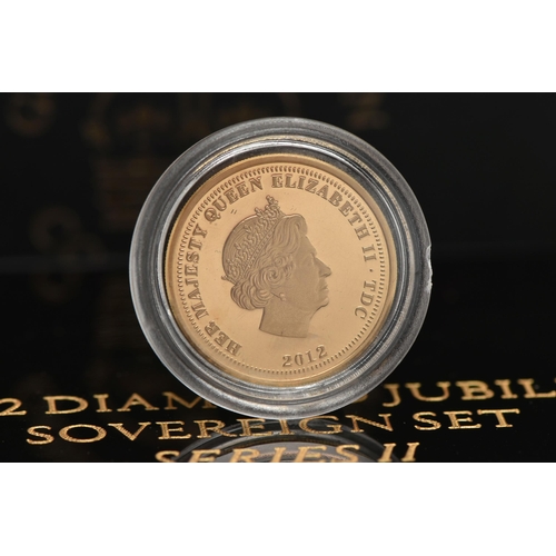 169 - ELIZABETH II TRISTAN da CUNHA 2012 DIAMOND JUBIILEE GOLD SOVEREIGN, with box and certificate